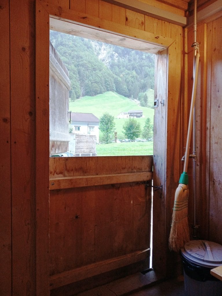 Schlaf im stroh view